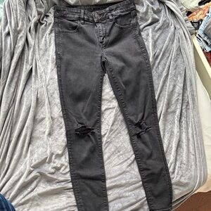 American Eagle Black Ripped jegging